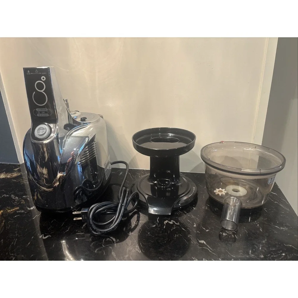 Kuvings silent juicer UL-100